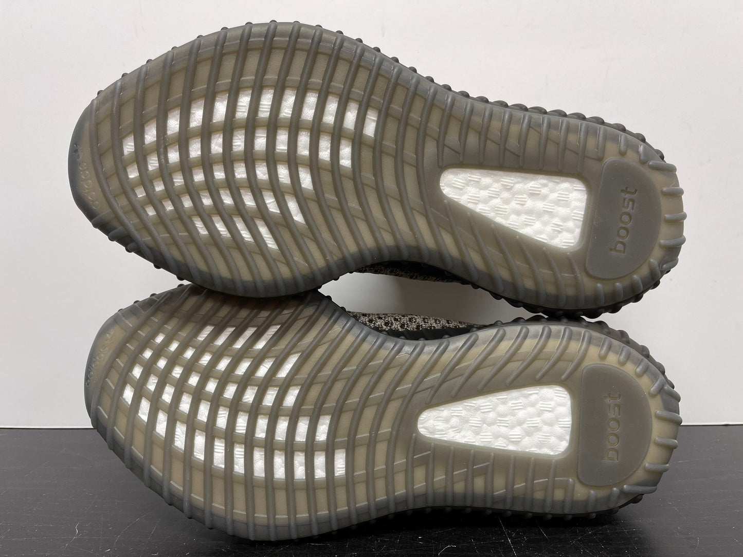 Adidas Yeezy Boost 350 V2 Ash Stone