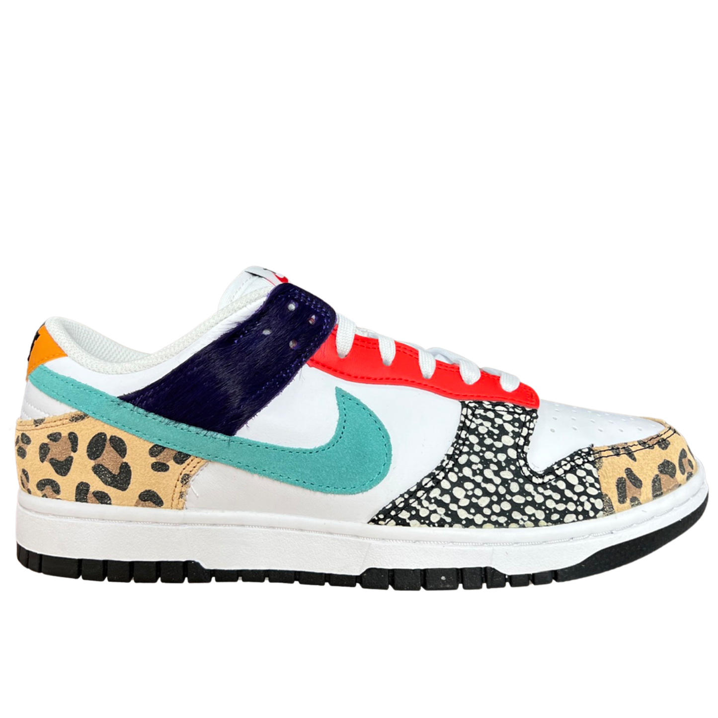 WMNS Nike Dunk Low SE Safari Mix