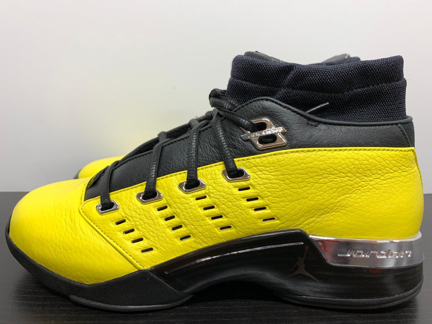 Nike Air Jordan 17 Low Solefly Size 8