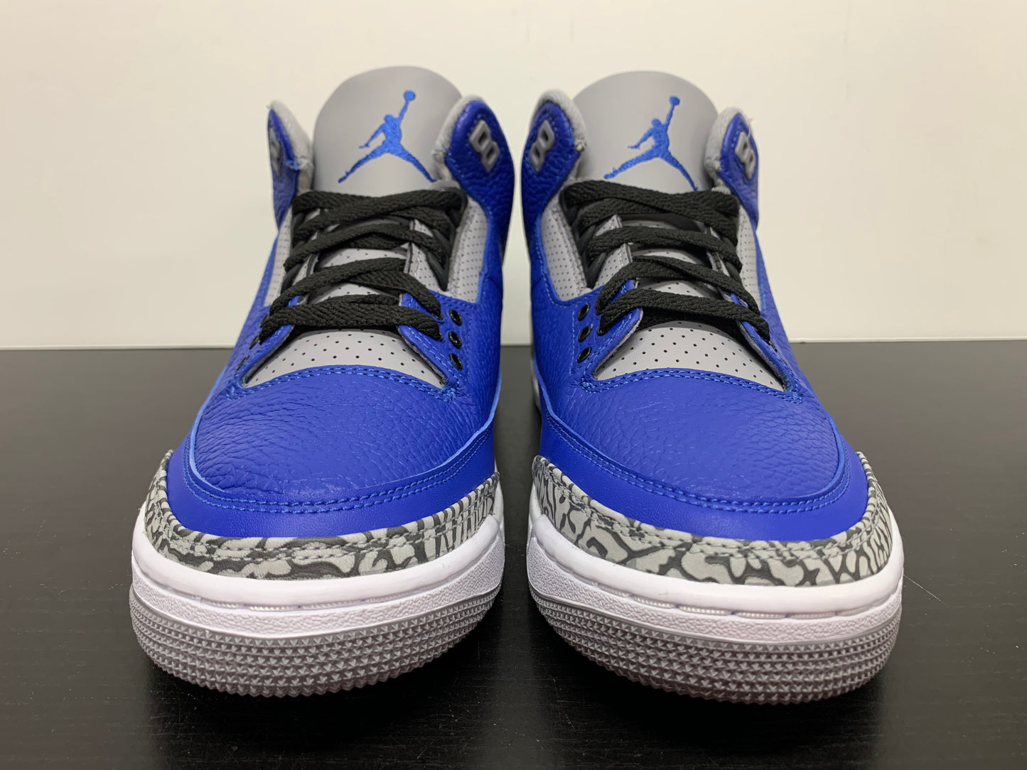 Nike Air Jordan 3 Varsity Royal