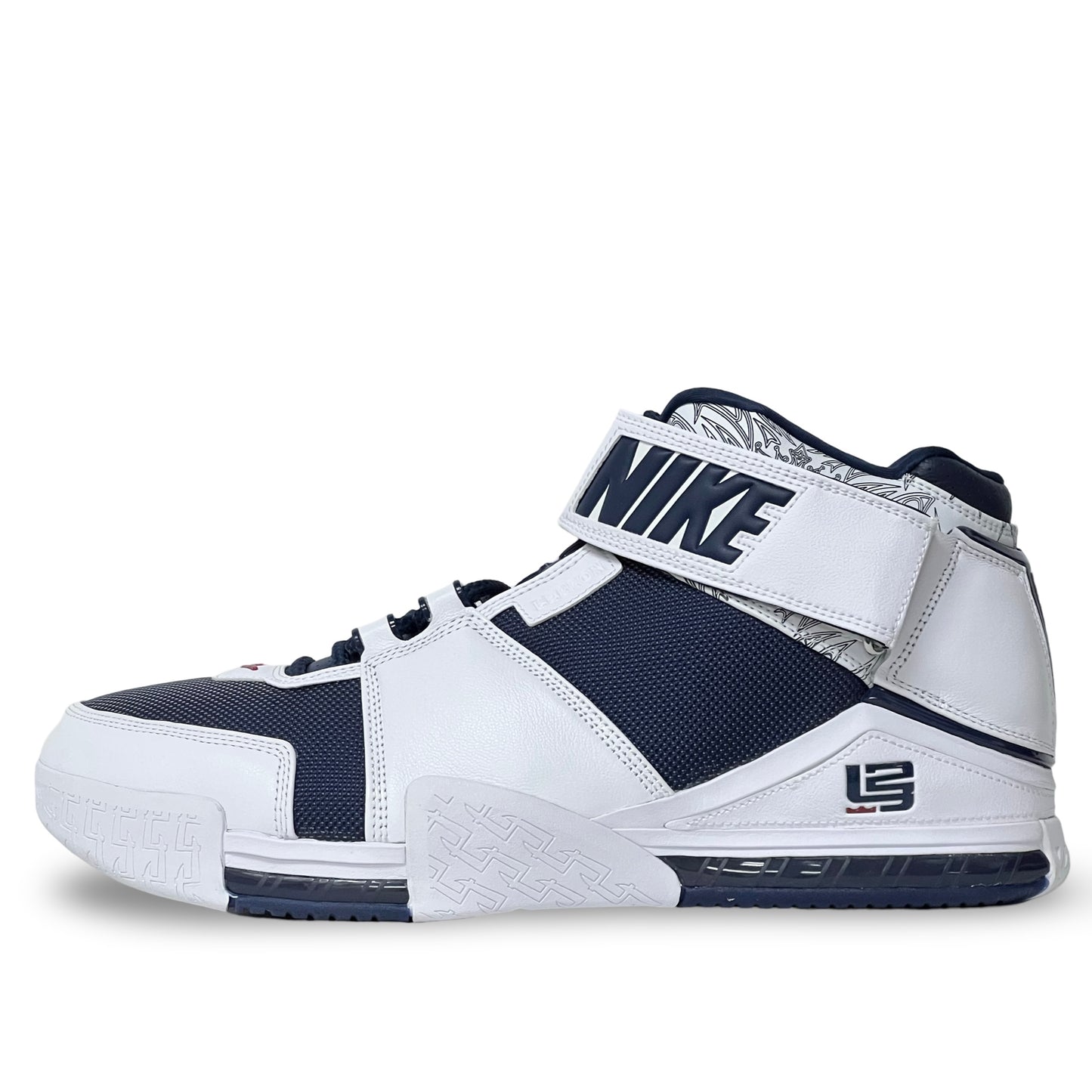 Nike LeBron 2 White Midnight Navy 2022