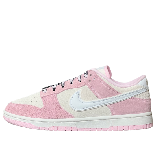 WMNS Nike Dunk Low LX Pink Foam