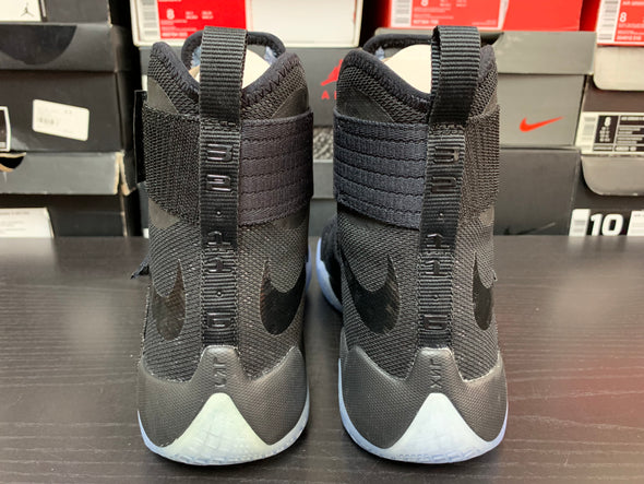Nike LeBron Soldier 10 Game 3 Size 8.5
