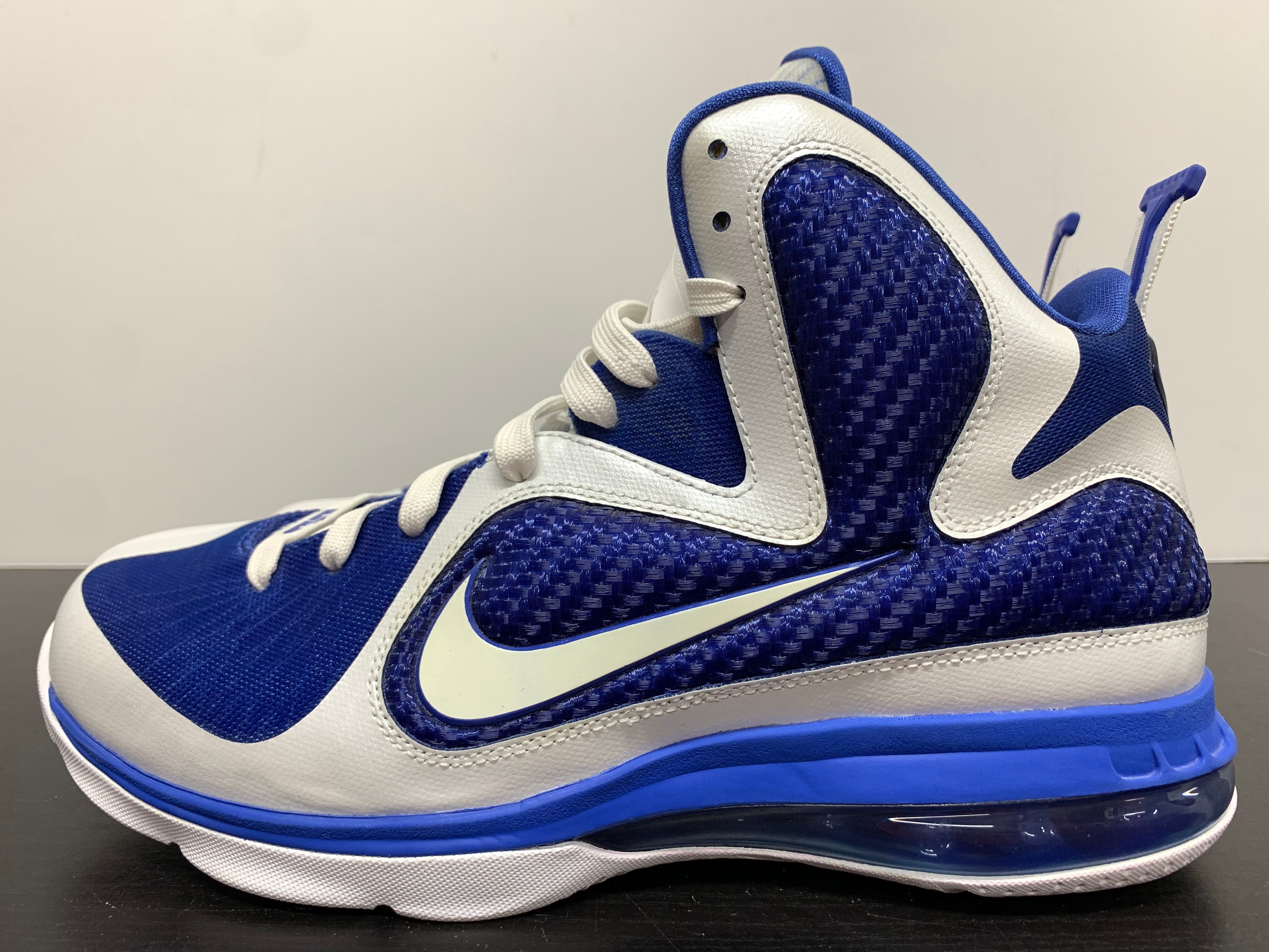 Lebron 9 shops Kentucky