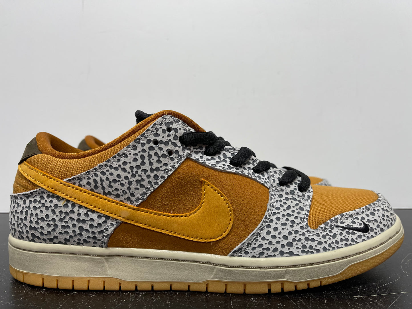 Nike SB Dunk Low Safari