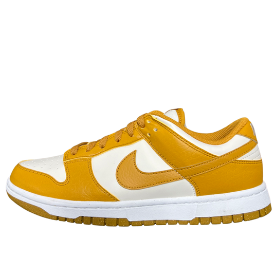 WMNS Nike Dunk Low Next Nature Phantom