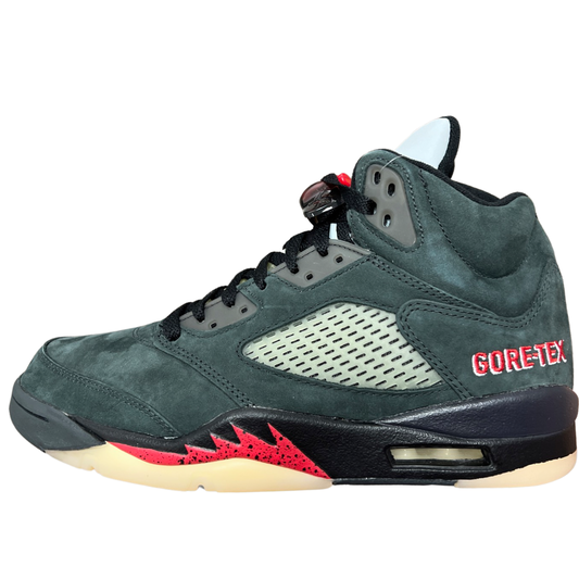 WMNS Nike Air Jordan 5 Gore-Tex Off Noir
