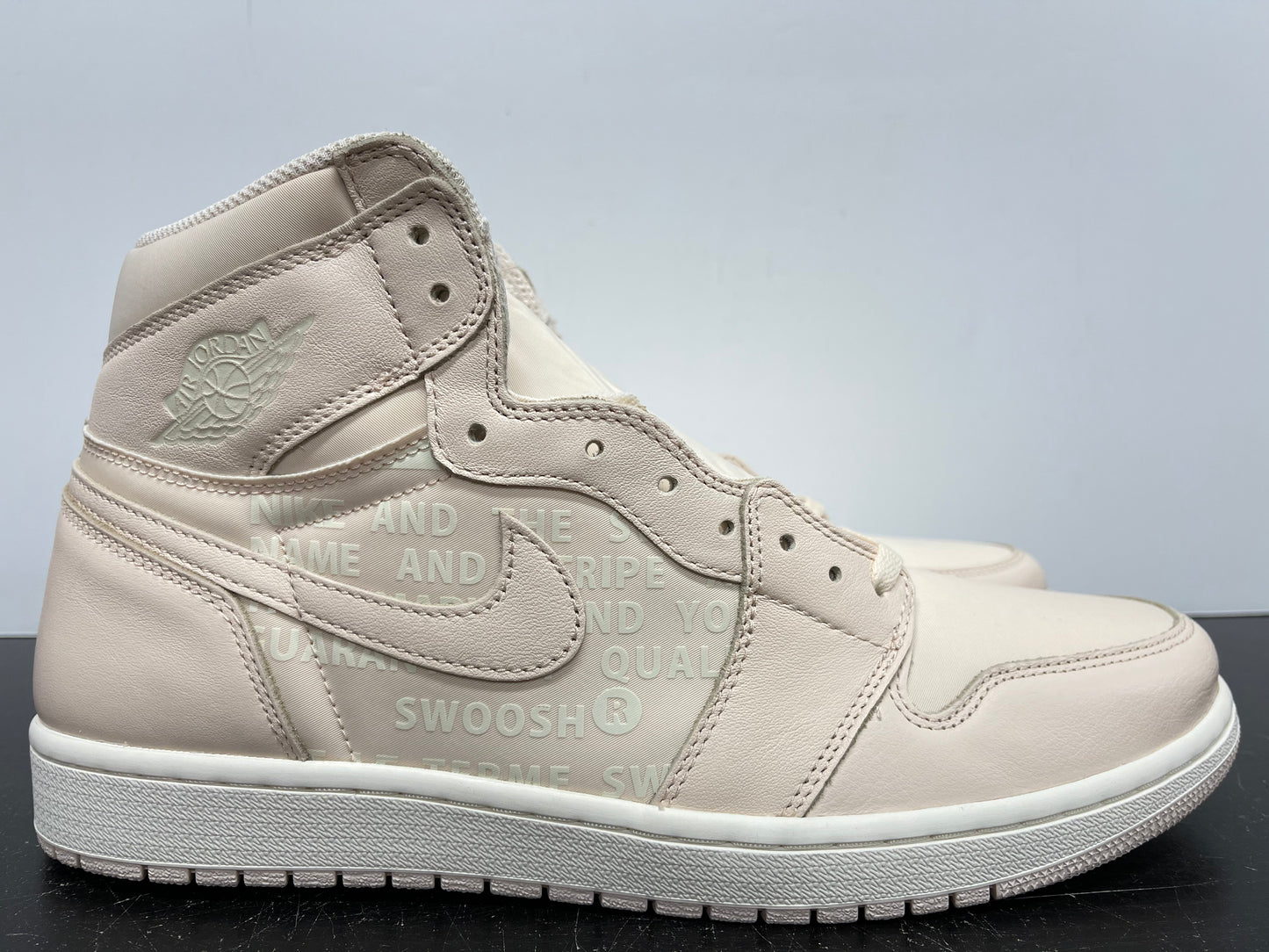 Nike Air Jordan 1 Guava Ice