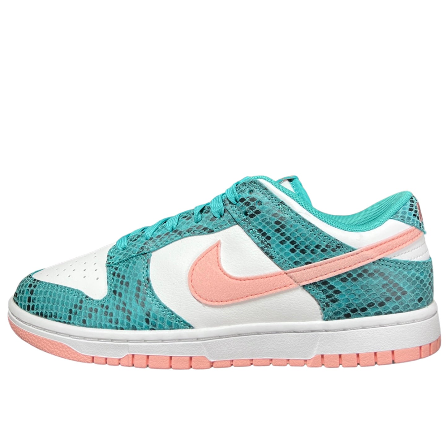 Nike Dunk Low Snakeskin Washed Teal