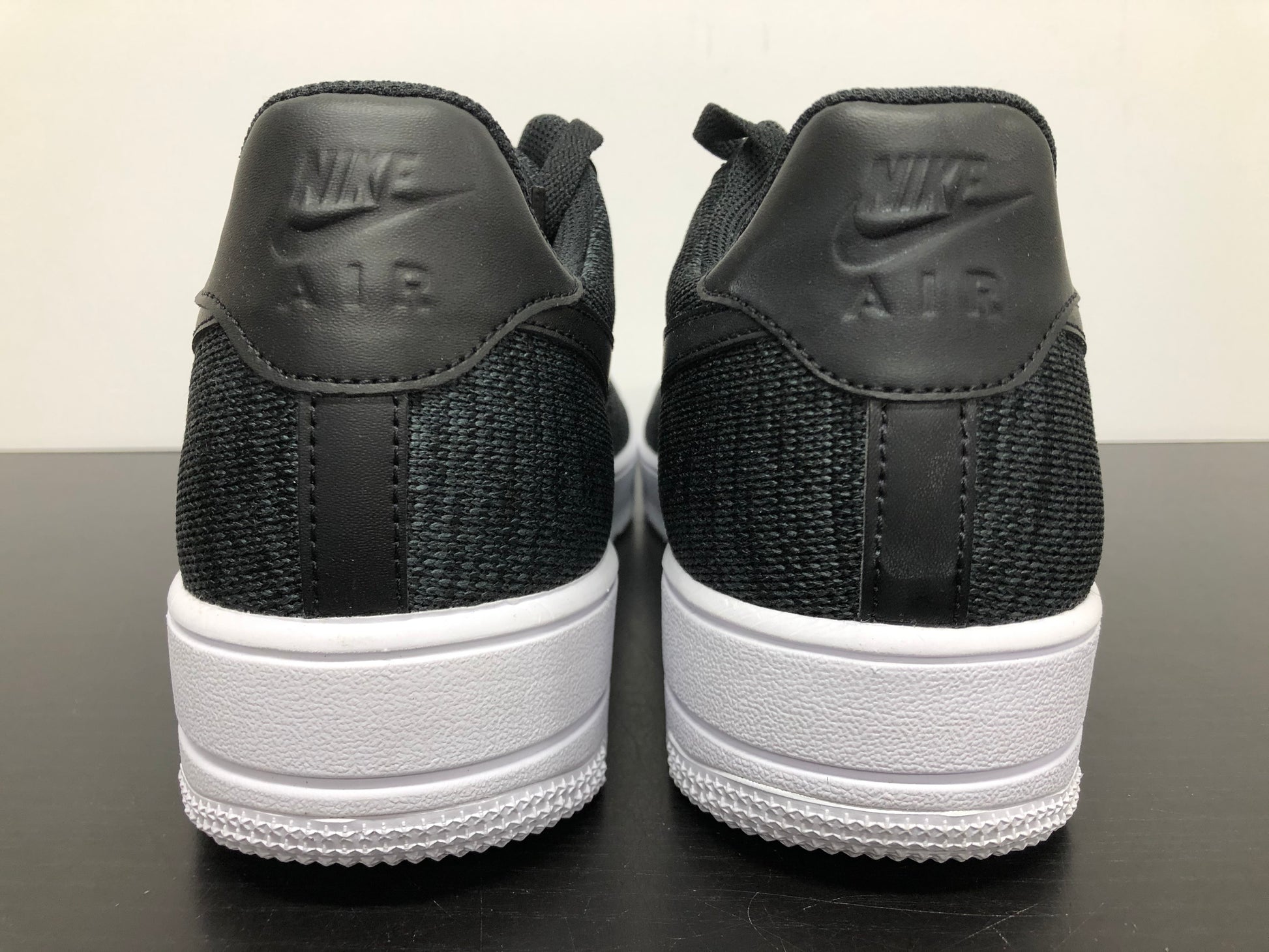 Nike Air Force Low Flyknit Black – ChillyKicks