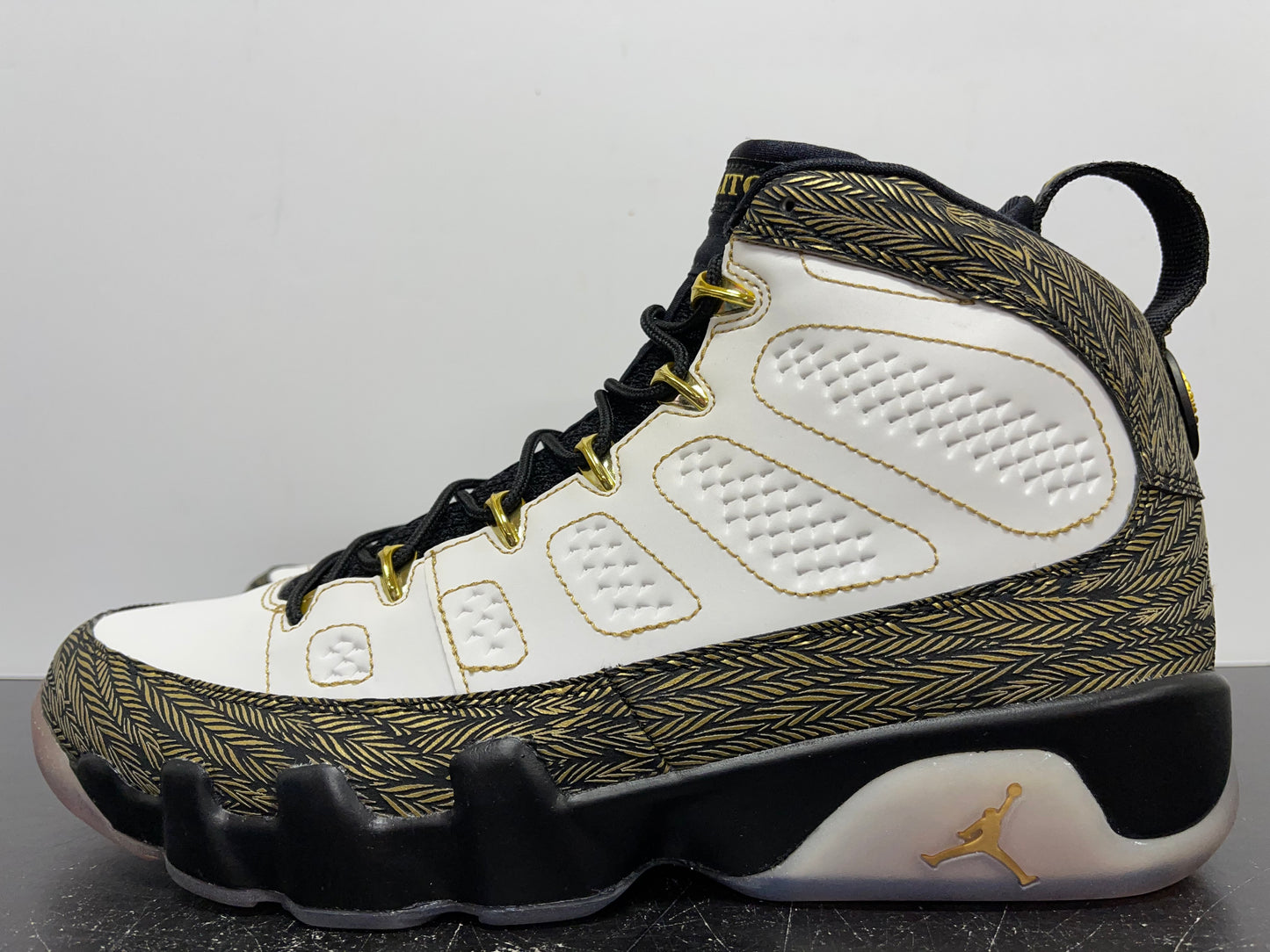 Nike Air Jordan 9 Doernbecher