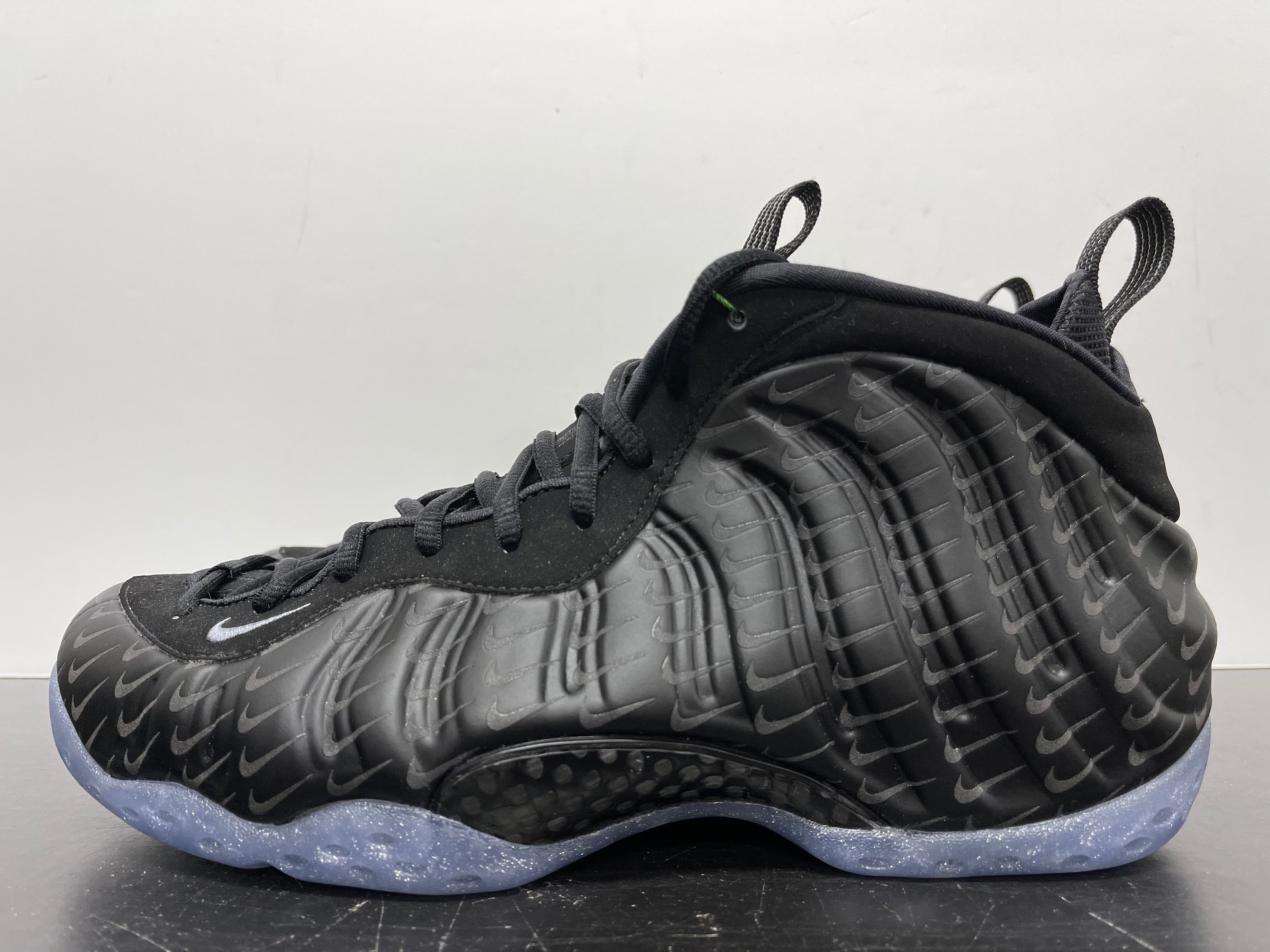 Nike air foamposite one all over swoosh Clearance