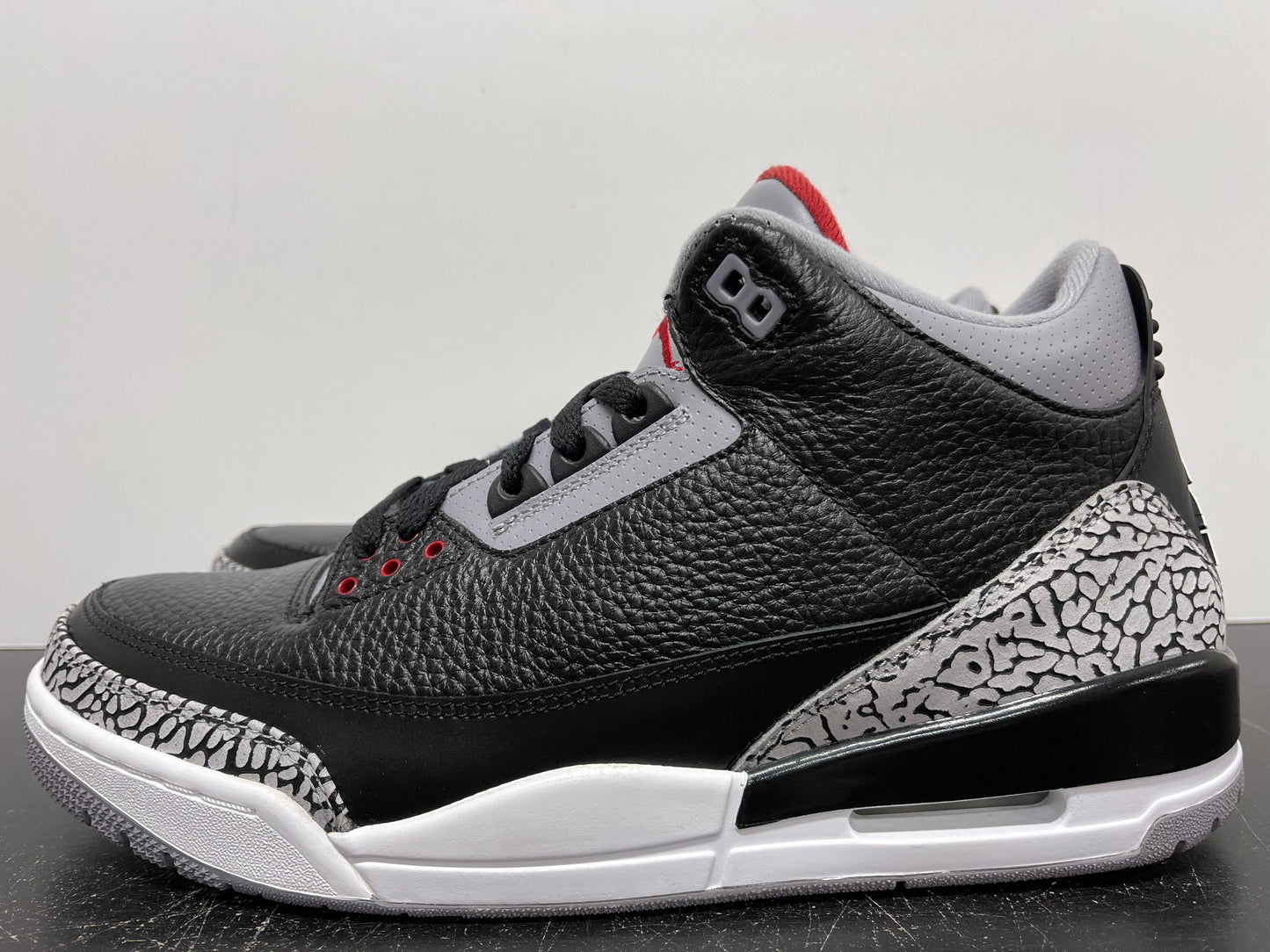 Nike Air Jordan 3 Black Cement 2011