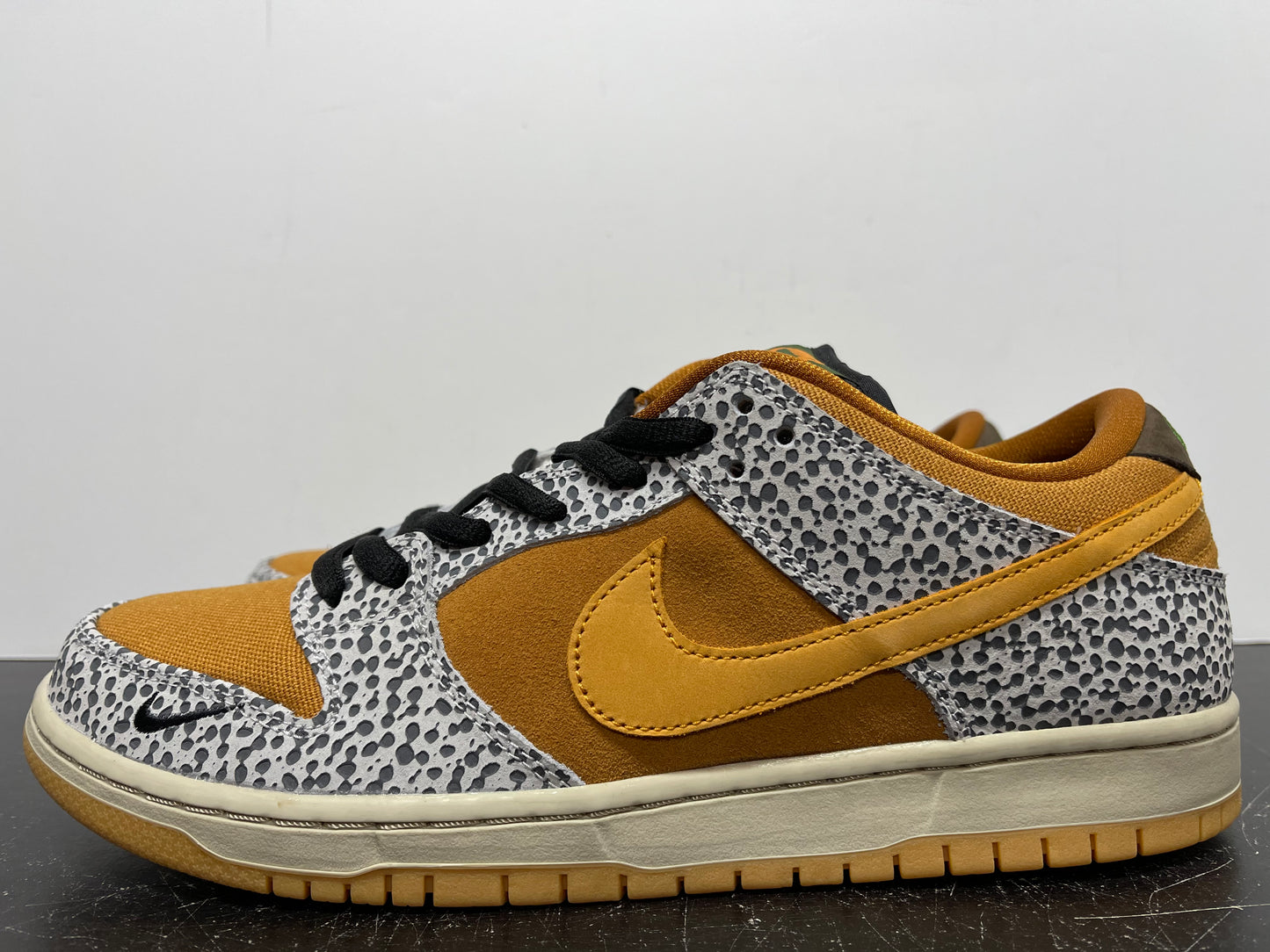 Nike SB Dunk Low Safari