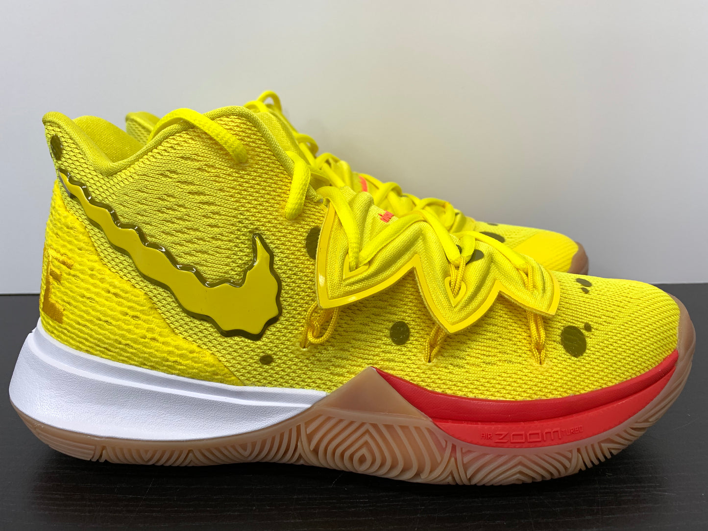 Nike Kyrie 5 Spongebob