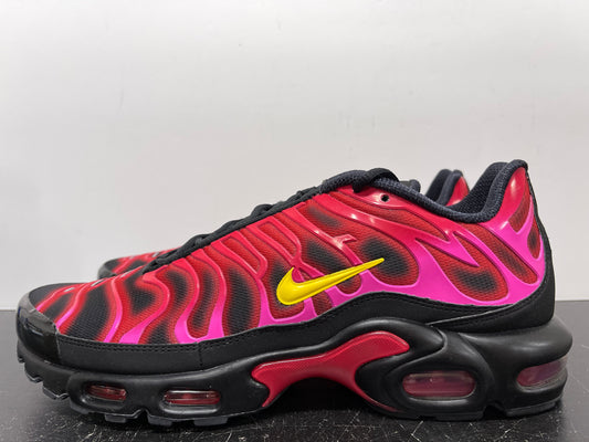 Nike Air Max Plus Supreme Black University Red