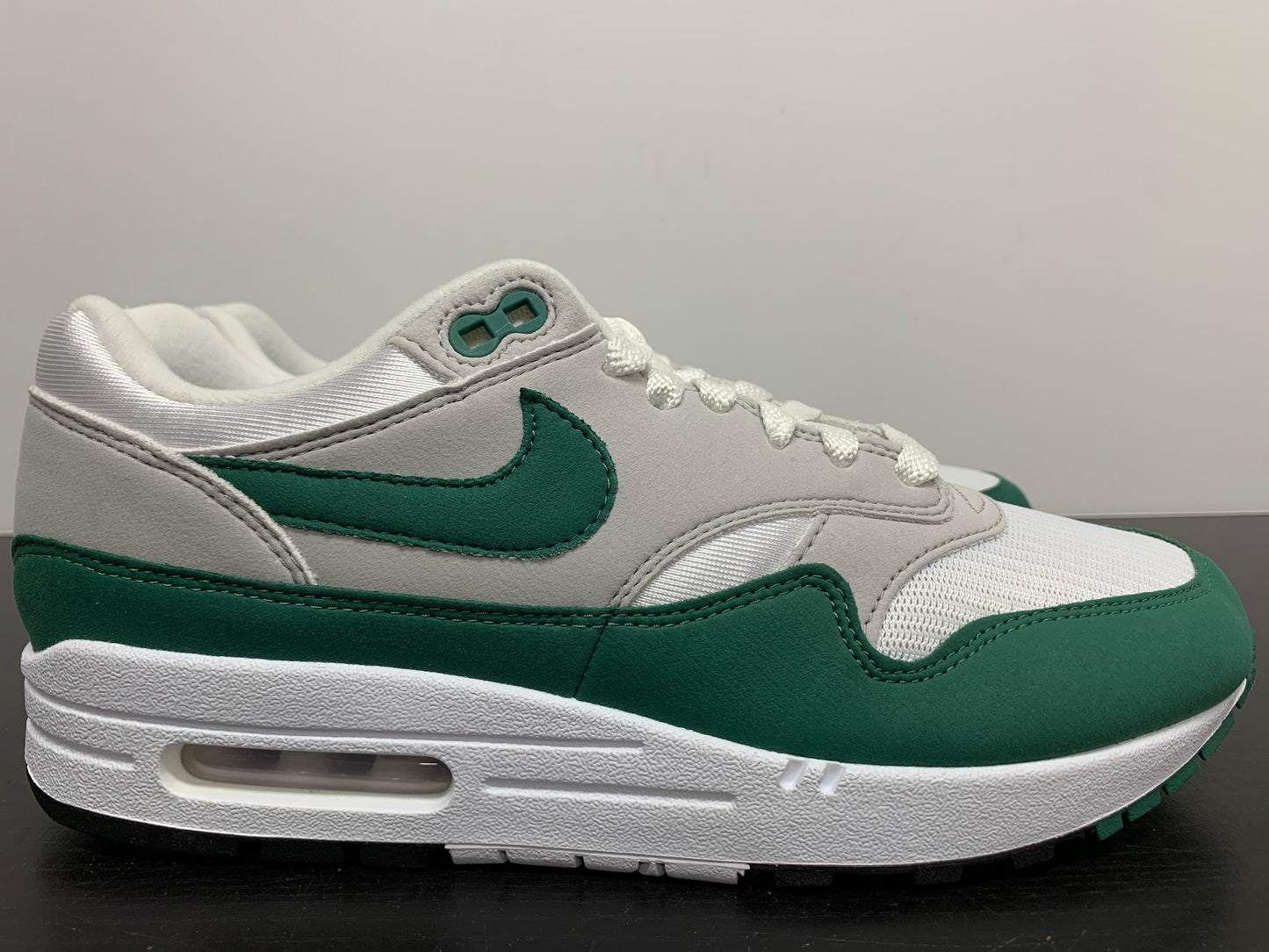 Nike Air Max 1 Evergreen