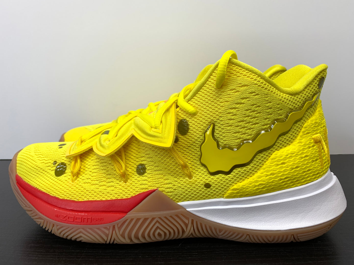 Nike Kyrie 5 Spongebob