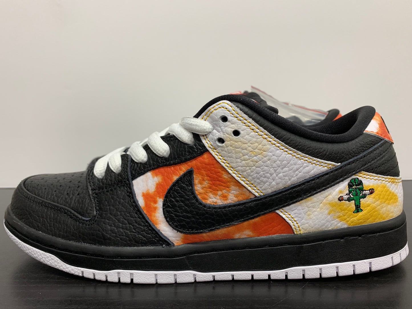 Nike SB Dunk Low Raygun Tie-Dye Black