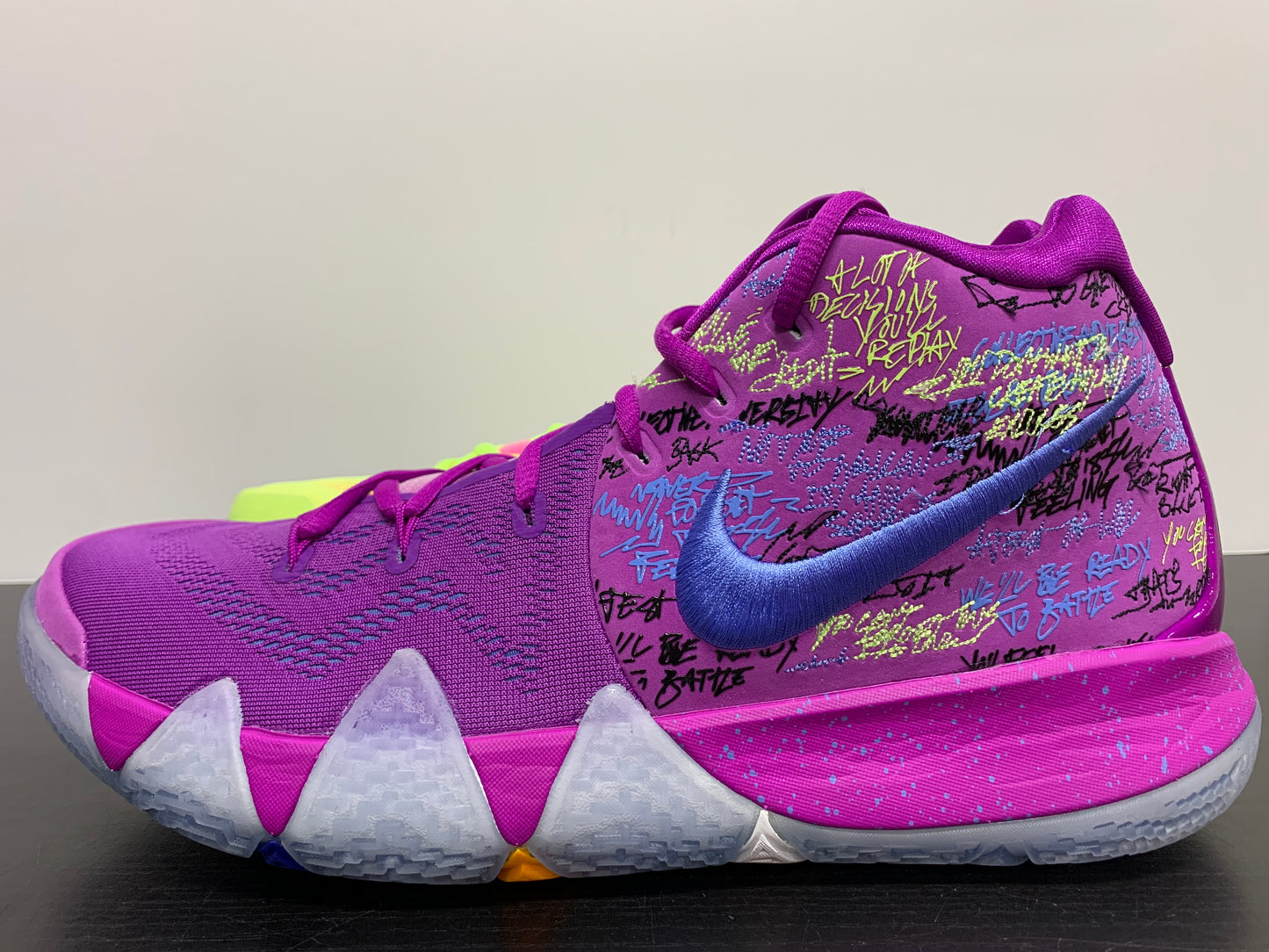 Nike Kyrie 4 Confetti