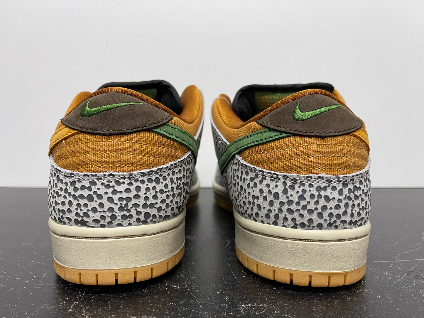 Nike SB Dunk Low Safari