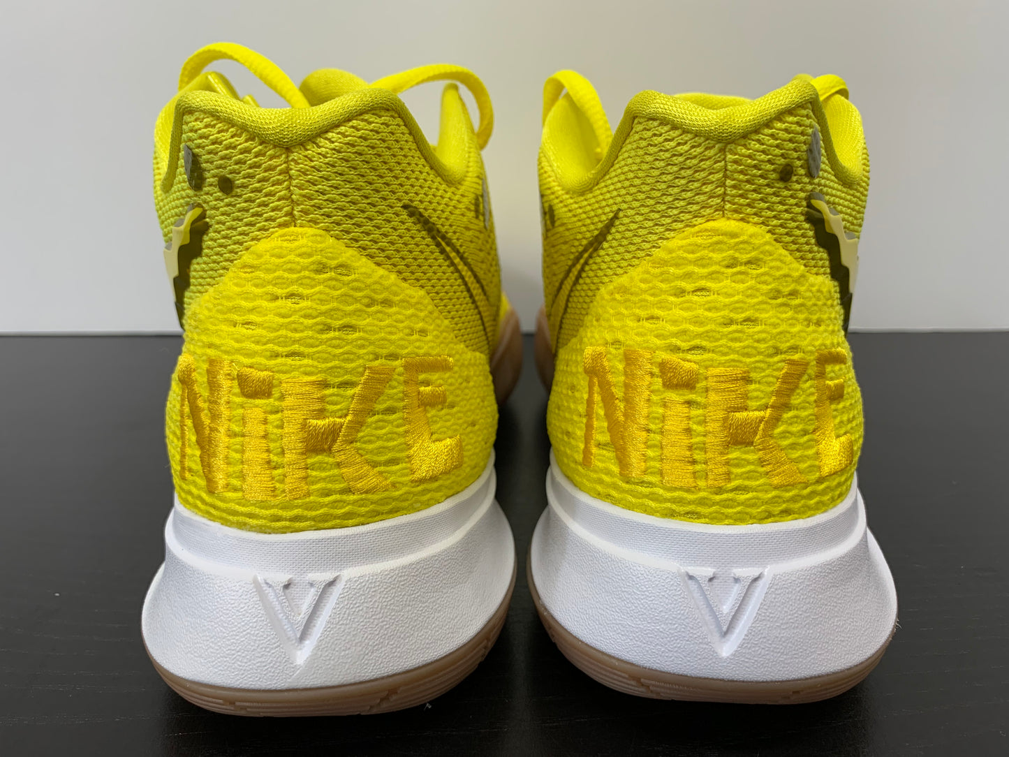 Nike Kyrie 5 Spongebob