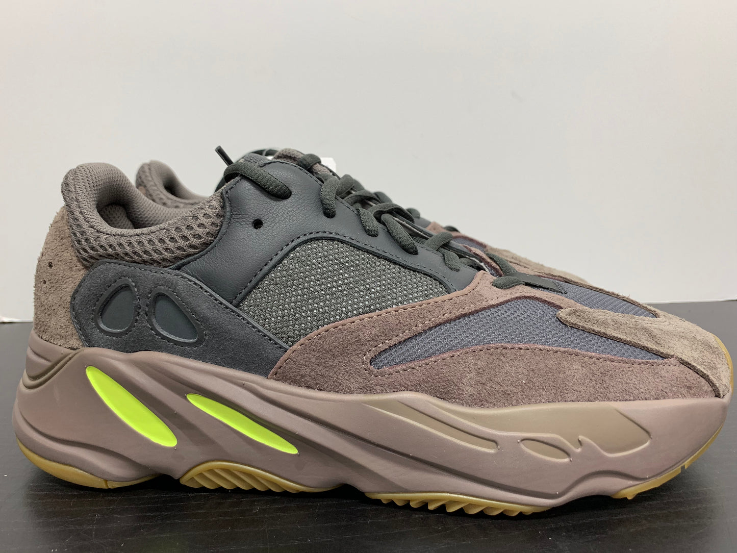 Adidas Yeezy Boost 700 Mauve