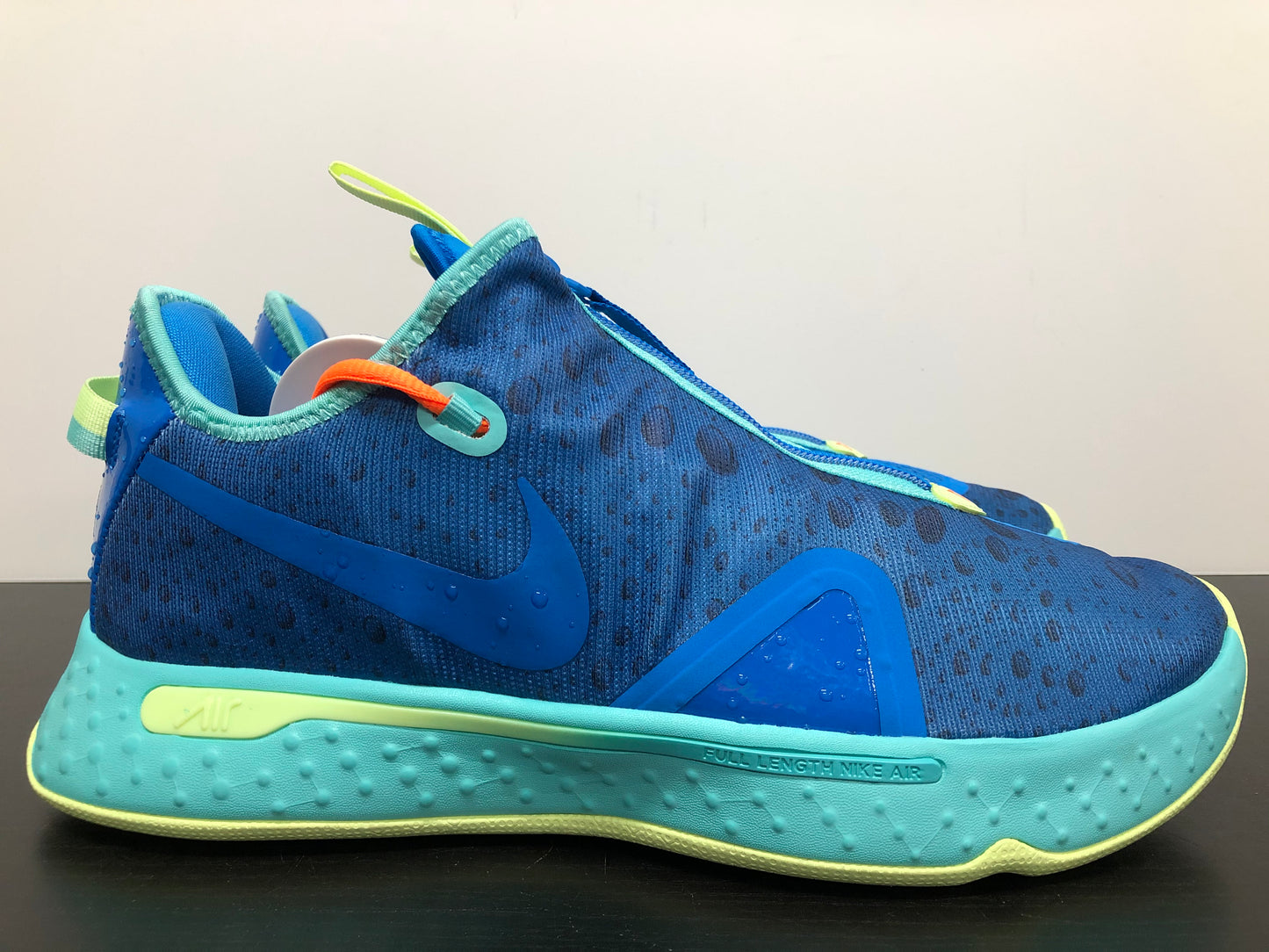 Nike PG 4 Gatorade 2K Gamer Exclusive