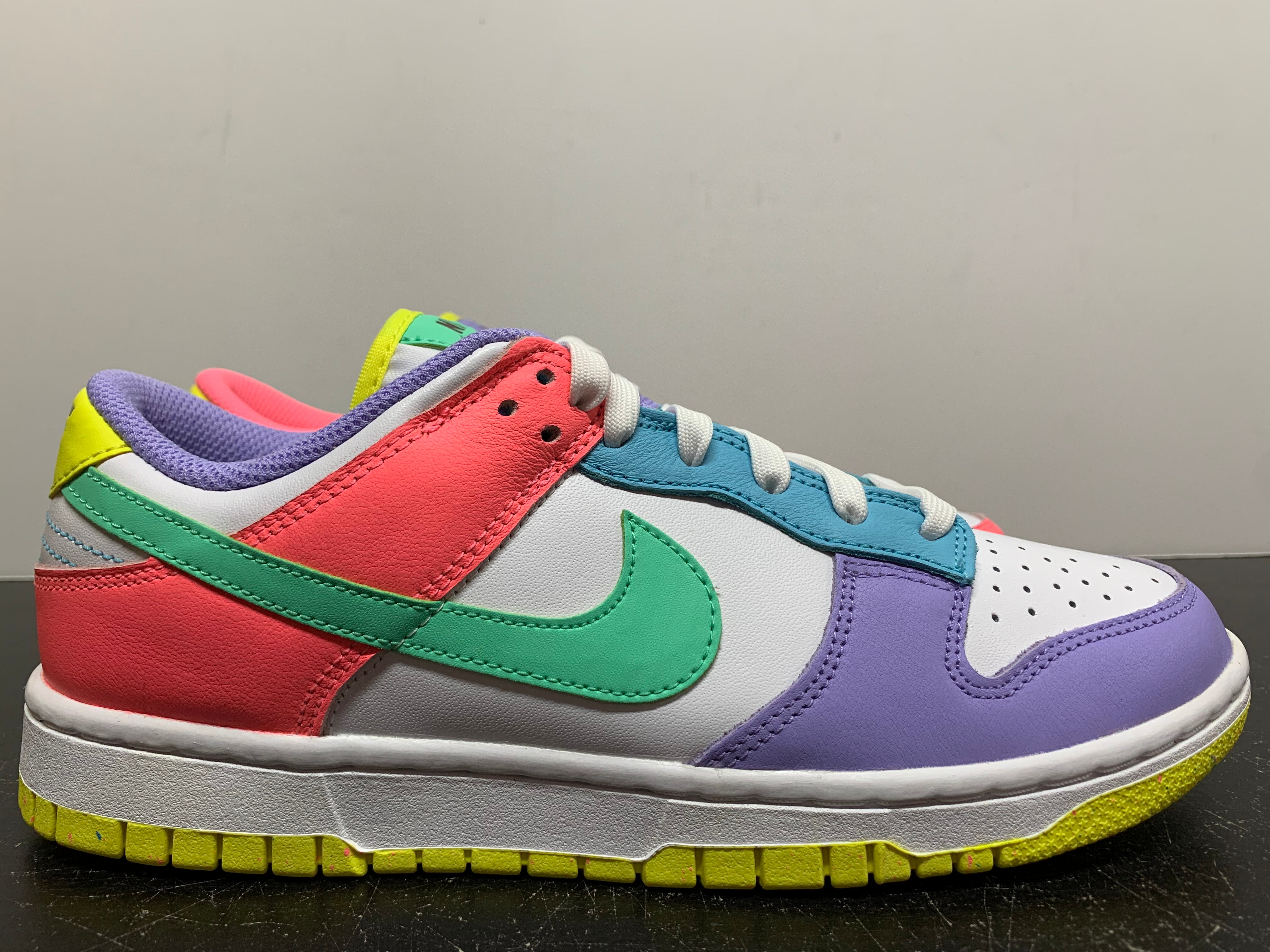 WMNS Nike Dunk Low Candy – ChillyKicks