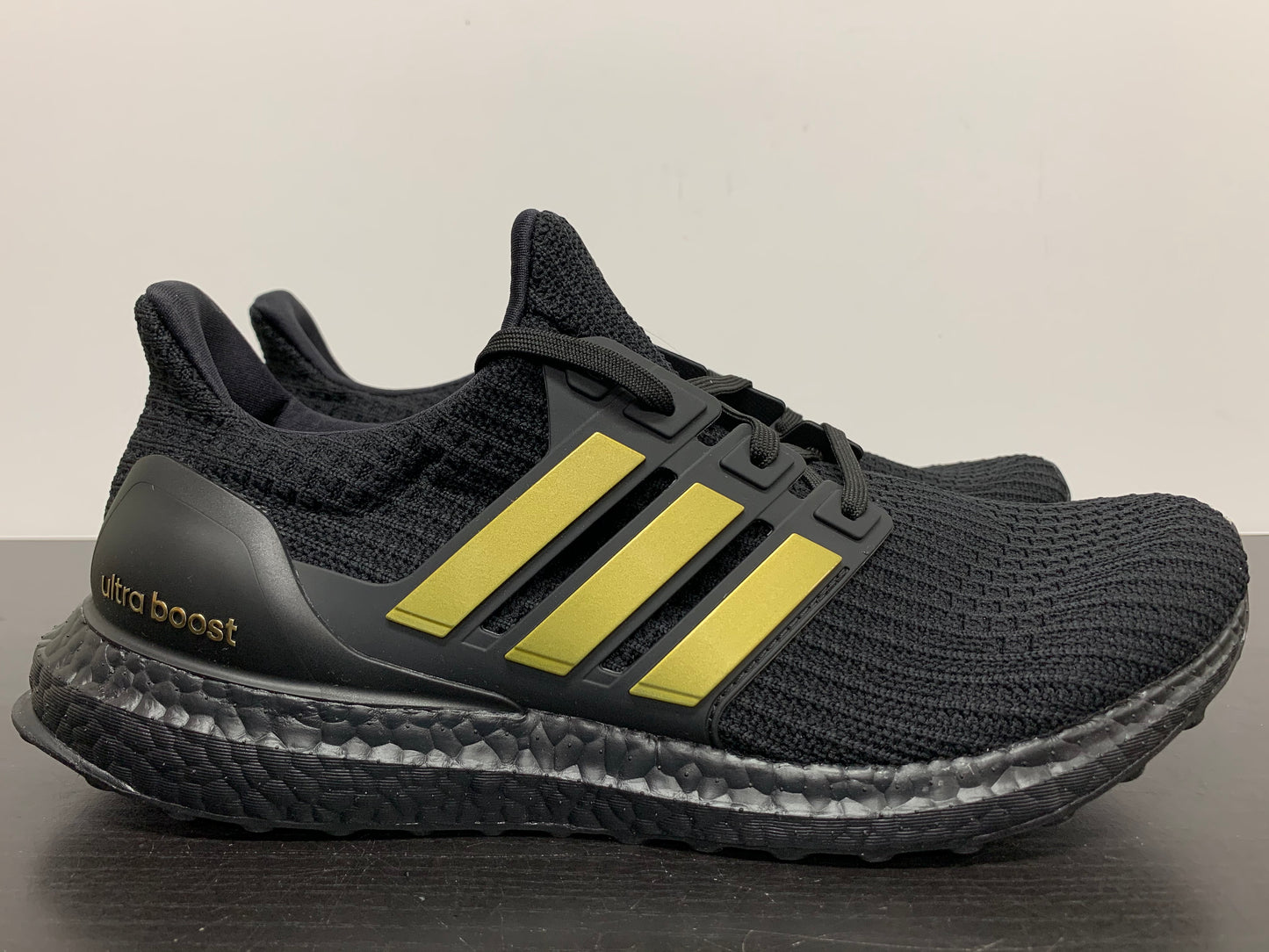 Adidas Ultra Boost 4.0 DNA Black Metallic Gold